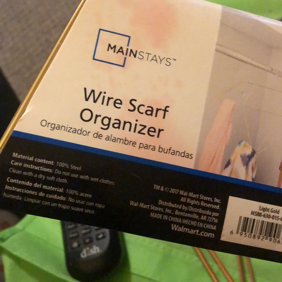 Scarf hanger - Picture 4 of 4